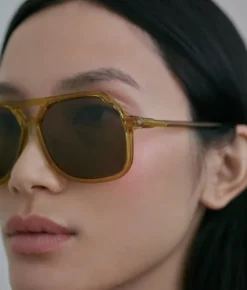 Carla Colour VITO CARAMELLA / oversized, yellow aviator sunglasses
