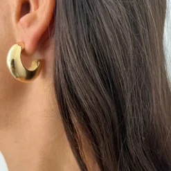 Jennifer Zeuner Seema 1