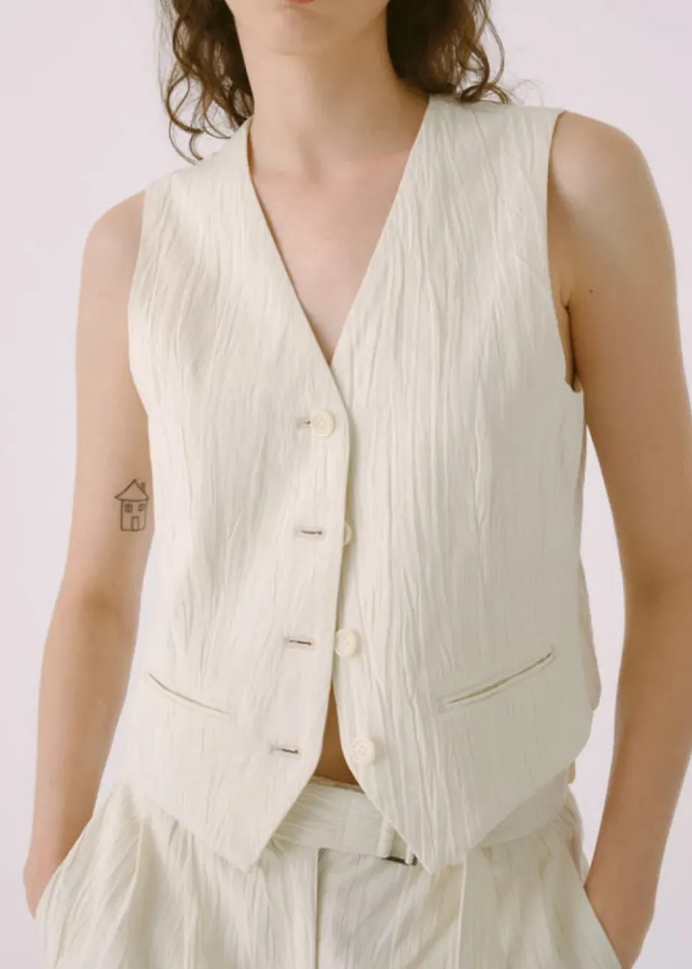 Sayaka Davis Four Button Vest Ivory
